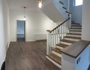 , 220m2 dans Cluj-napoca, zone Dambul Rotund