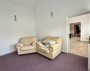 Maison 8 chambres à vendre dans Savadisla, zone Centru