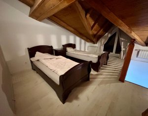 Maison 8 chambres à vendre dans Savadisla, zone Centru