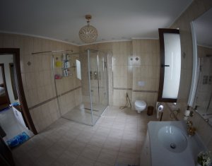 Ház 6 szobák eladó on Sannicoara