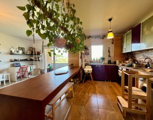 , 54m2 dans Floresti