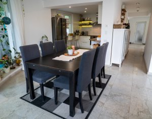 Maison 5 chambres à vendre dans Cluj-napoca, zone Faget
