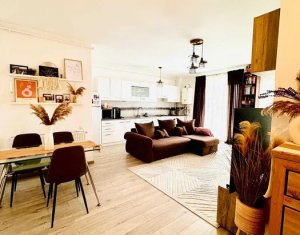 , 60m2 dans Floresti