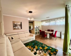 Appartement 3 chambres à vendre dans Cluj-napoca, zone Manastur