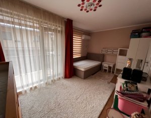 Appartement 3 chambres à vendre dans Cluj-napoca, zone Manastur