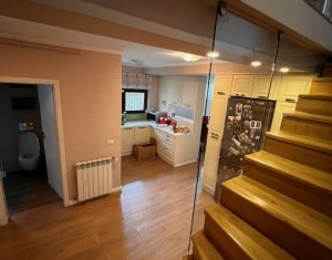 Appartement 3 chambres à vendre dans Cluj-napoca, zone Manastur