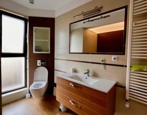 Appartement 3 chambres à vendre dans Cluj-napoca, zone Manastur