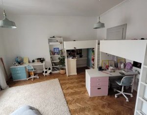 Appartement 3 chambres à vendre dans Cluj-napoca, zone Gara