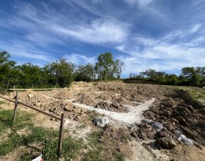 Ház 3 szobák eladó on Aiton, Zóna Centru