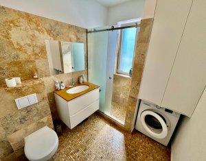 Appartement 3 chambres à vendre dans Floresti