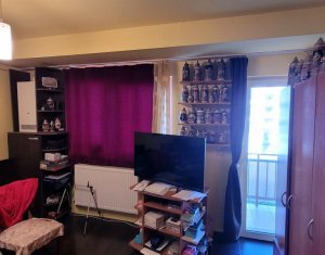 Apartment 2 rooms for sale in Floresti