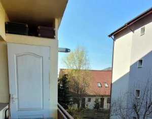 Apartment 2 rooms for sale in Floresti