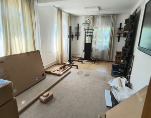 Maison 8 chambres à louer dans Cluj-napoca, zone Intre Lacuri