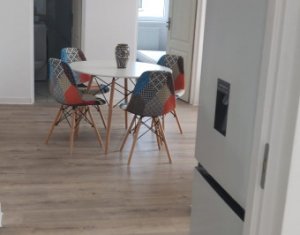 Appartement 4 chambres à vendre dans Cluj-napoca, zone Manastur