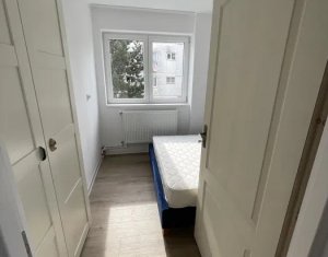 Appartement 4 chambres à vendre dans Cluj-napoca, zone Manastur