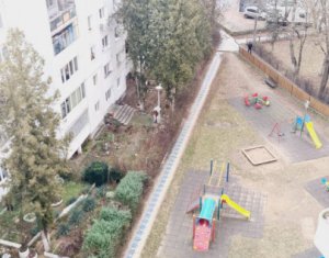 Appartement 3 chambres à vendre dans Cluj-napoca, zone Manastur