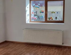 Maison 4 chambres à vendre dans Cluj-napoca, zone Iris