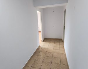 Appartement 4 chambres à louer dans Cluj-napoca, zone Gara