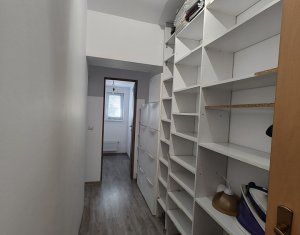 Appartement 4 chambres à vendre dans Cluj-napoca, zone Europa