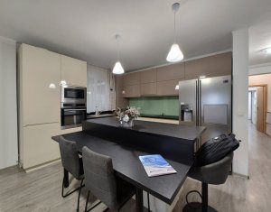 Appartement 4 chambres à vendre dans Cluj-napoca, zone Europa