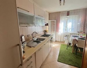 Appartement 3 chambres à vendre dans Cluj-napoca, zone Manastur