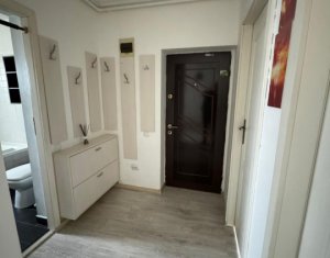 Appartement 3 chambres à louer dans Floresti