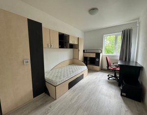 Appartement 3 chambres à louer dans Floresti