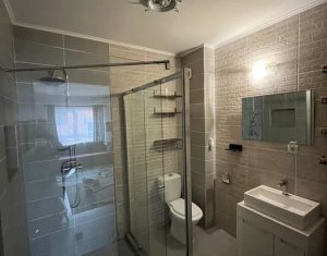 Appartement 3 chambres à vendre dans Floresti