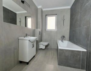 Appartement 3 chambres à vendre dans Floresti