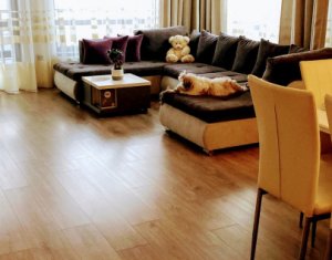 Appartement 3 chambres à vendre dans Floresti