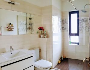 Appartement 3 chambres à vendre dans Floresti