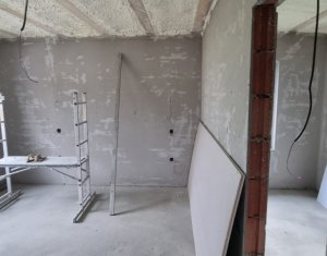 Maison 4 chambres à vendre dans Popesti