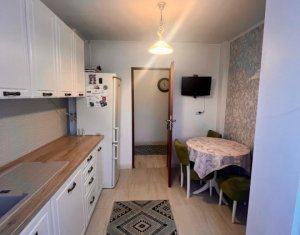 Appartement 3 chambres à vendre dans Cluj-napoca, zone Marasti