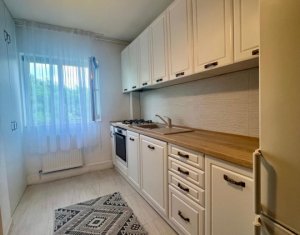 Appartement 3 chambres à vendre dans Cluj-napoca, zone Marasti