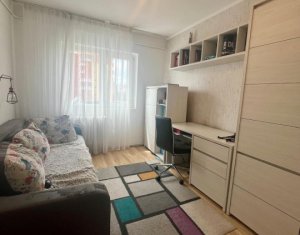 Appartement 3 chambres à vendre dans Cluj-napoca, zone Marasti