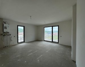 Appartement 3 chambres à vendre dans Floresti