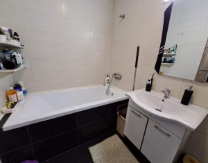 Appartement 3 chambres à vendre dans Floresti