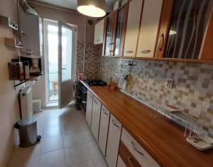 Lakás 3 szobák eladó on Cluj-napoca, Zóna Manastur