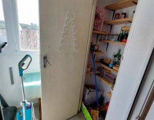 Lakás 3 szobák eladó on Cluj-napoca, Zóna Manastur