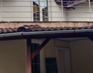 Maison 7 chambres à vendre dans Cluj-napoca, zone Manastur