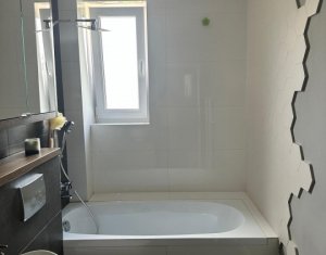 Appartement 3 chambres à vendre dans Cluj-napoca, zone Borhanci
