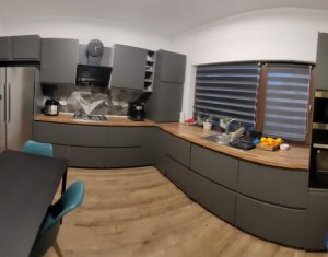 Maison 4 chambres à vendre dans Rediu