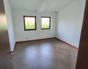 Maison 6 chambres à louer dans Cluj-napoca, zone Buna Ziua