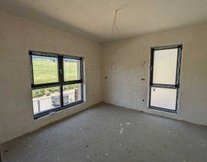 Maison 4 chambres à vendre dans Cluj-napoca, zone Dambul Rotund