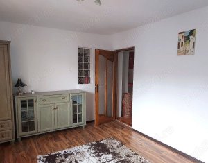 Appartement 4 chambres à louer dans Cluj-napoca, zone Manastur