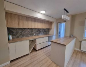 Appartement 3 chambres à vendre dans Cluj-napoca, zone Manastur