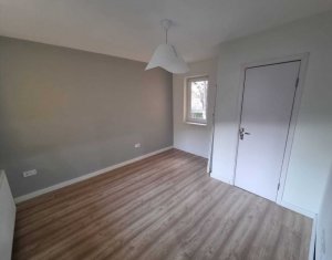 Appartement 3 chambres à vendre dans Cluj-napoca, zone Manastur