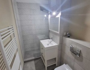 Appartement 3 chambres à vendre dans Cluj-napoca, zone Manastur