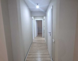 Appartement 3 chambres à vendre dans Cluj-napoca, zone Manastur