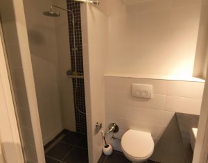 Appartement 3 chambres à louer dans Cluj-napoca, zone Centru